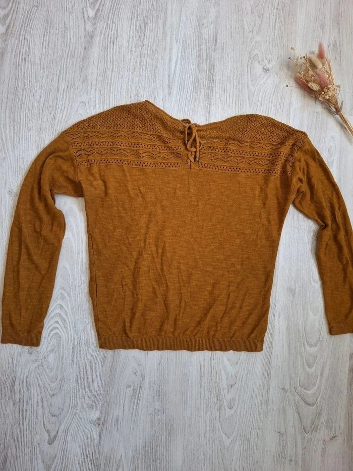 Jersey de mujer color camello con detalles calados Bonobo - Talla L – photo 6